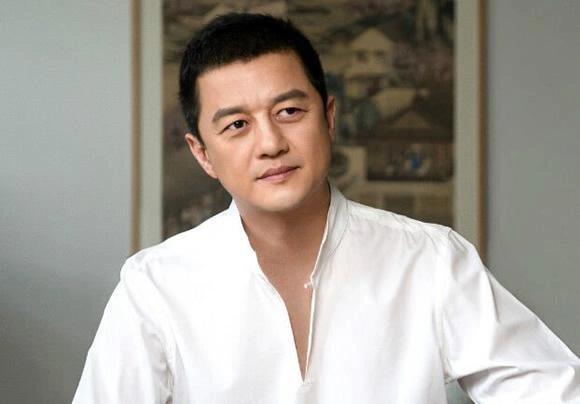 李亚鹏：从明星到“老赖”的坎坷之路