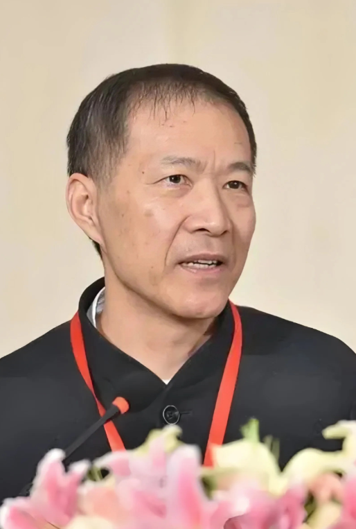 为什么经济下行股市却逆向大火？来看看良心经济学家、大学教授华生早前的大胆见解∶