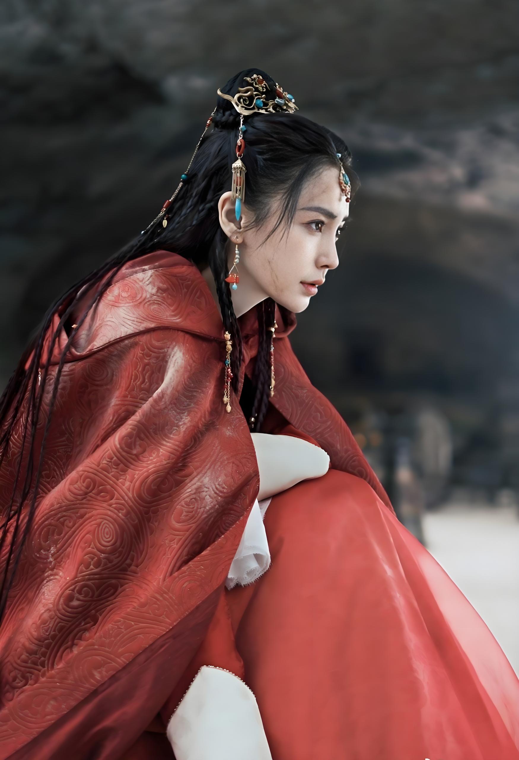 《相思令》在空降播出后，成绩似乎不尽人意。昨天下午6点上线，至今已更新五集，然而