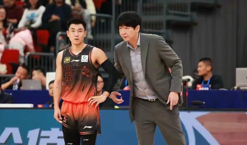 山东高速主场115：101战胜上海久事
1、明眼人都能看出来，无论球队领先还是落