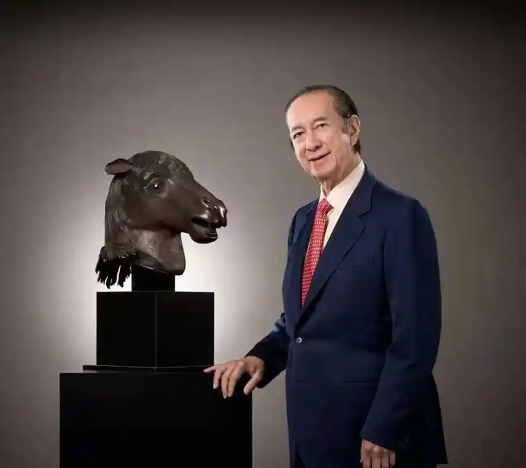 何鸿燊：情牵圆明园兽首，彰显爱国情怀