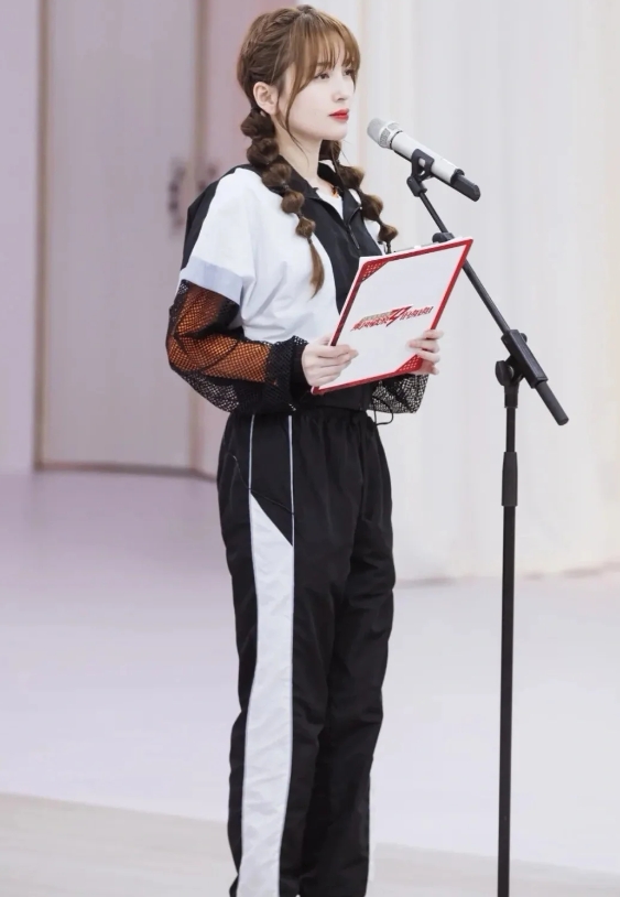 相差19岁还想结婚，金莎爸爸会同意吗？