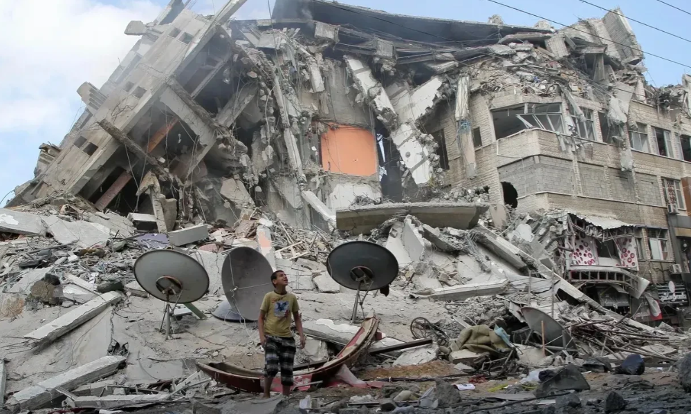 深夜一声巨响，以军不管俄军战机就开火，叙利亚危险了！

1. 这以色列军队也太胆