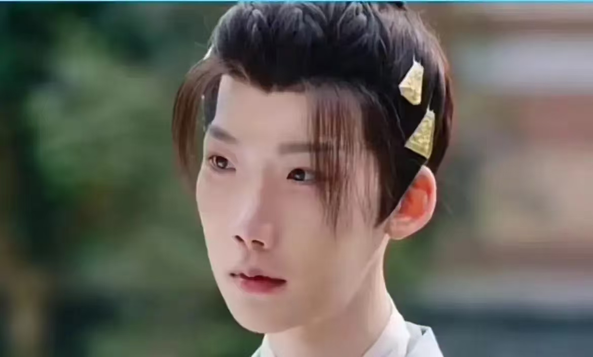 我真吐了 这么丑 这是谁找来的 怎么什么人都可以当演员啊