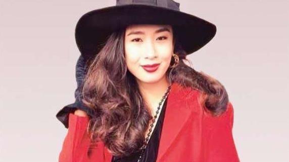 曾经的香港女星，如今发福胖到220斤，依旧风姿卓绝楚楚动人