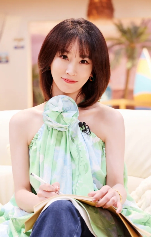 果然美女都爱吃榴莲