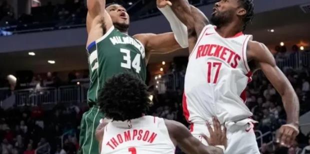 火箭队内的两位门神

阿门:11.8分7板2助1.2断1帽，防守效率联盟第22；