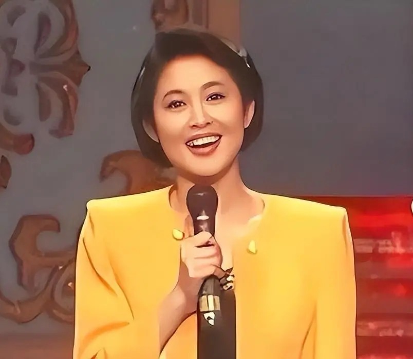 倪萍年轻时，曾有过一段对爱情的天真期待