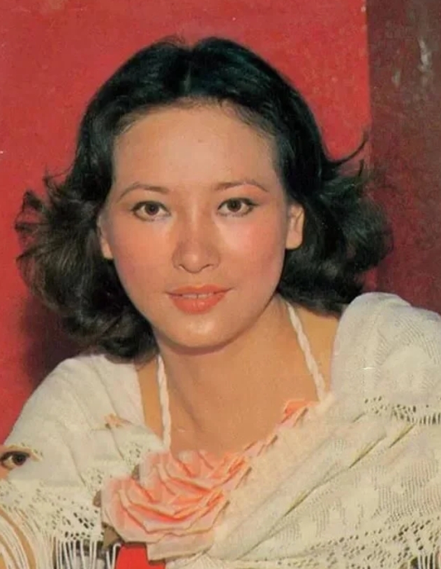 金马影后替前夫还债100万，嫁给最大债主