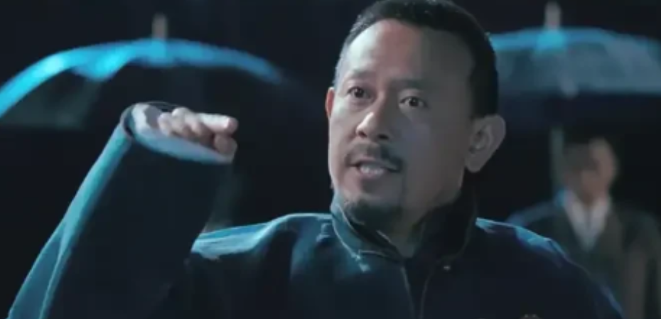 2010年，姜文拍《让子弹飞》时，一个白酒品牌主动示好，提出以6000万的巨额费