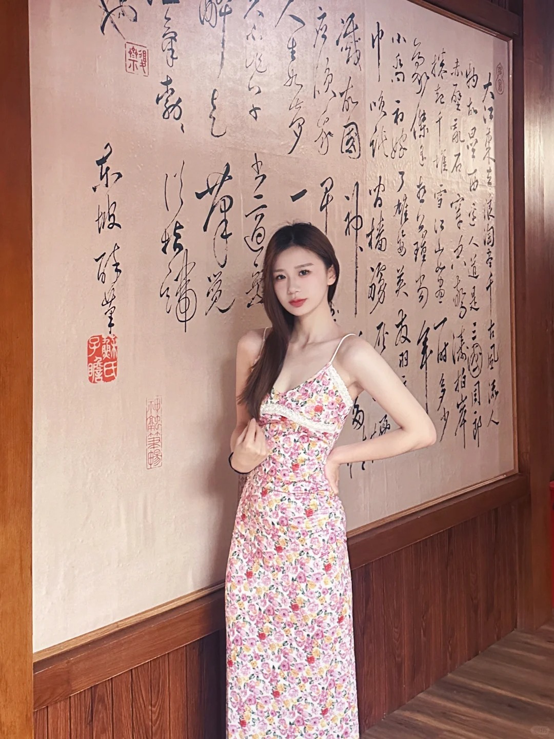 夏天的碎花裙太好看噜