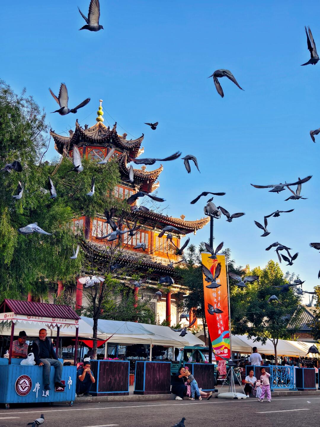 来伊犁旅游，一定要在伊宁这个地方停留一天