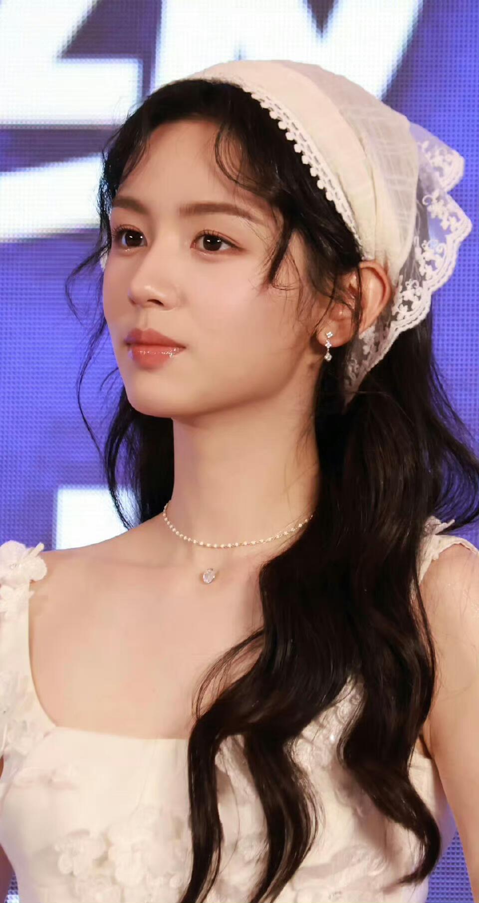 周也——女神范十足