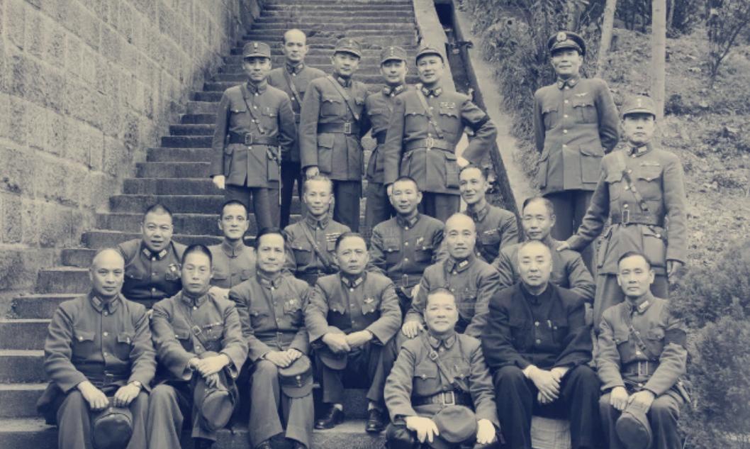 1947年5月，朱绍良升任重庆绥靖公署主任，他酷好烟酒，酒非法国白兰地不饮，烟非