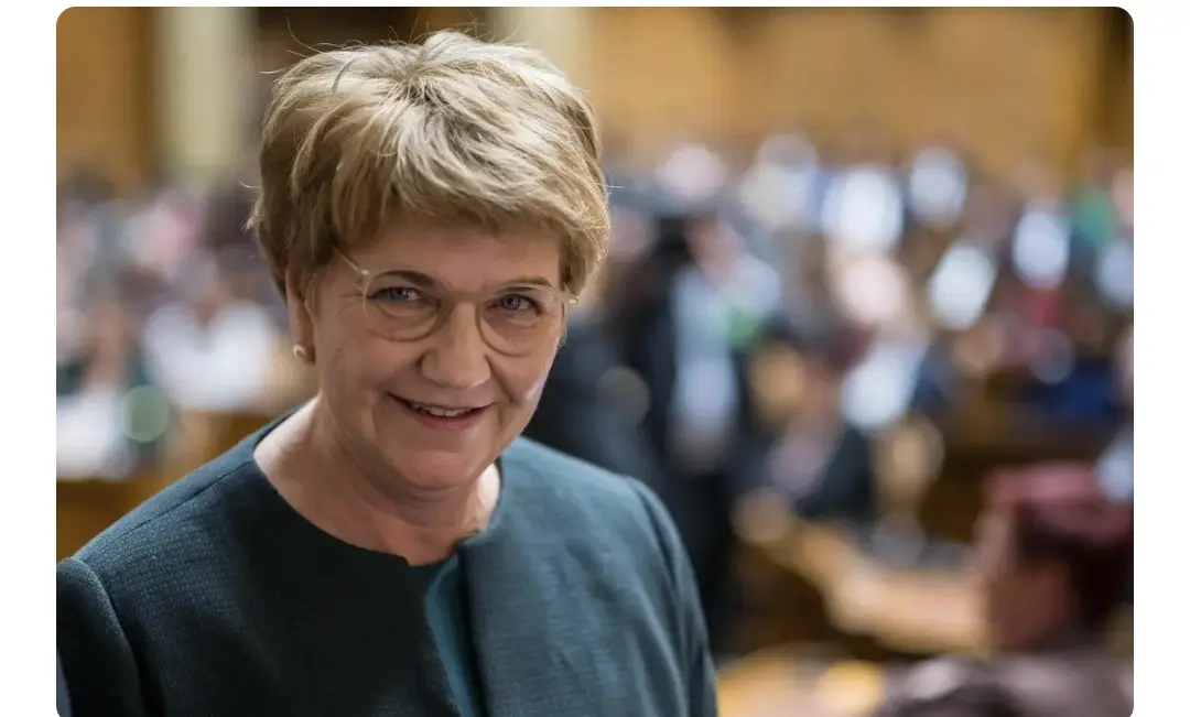 承受不了压力，瑞士总统改口了！
瑞士不是良心发现，更不是幡然醒悟，而是承受不了如