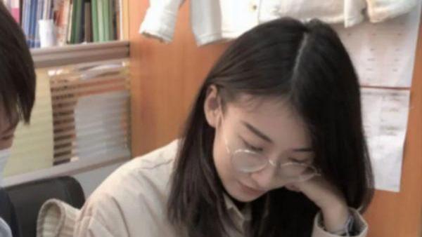 性丑闻曝光！女老师涉嫌与16岁学生有不正当关系，丈夫痛下决心举报