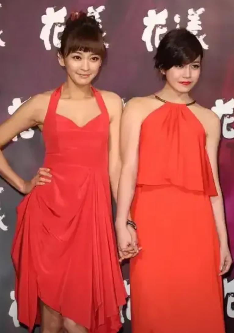 以后再也不以貌取人了，陈妍希和陈意涵都是表面清纯无敌的甜妹，笑起来人畜无害，但是