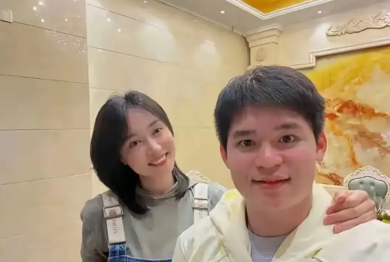 我的天啊！

不会只有我一个人到现在才知道吧！

林诗栋是我们海南的，跟陈楚生一