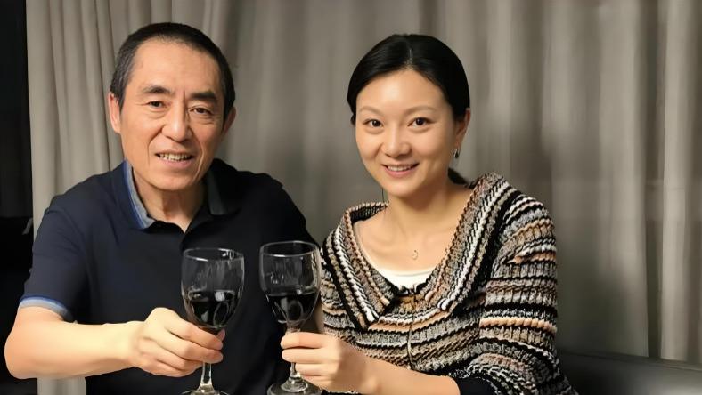 比张艺谋小31岁，19岁怀孕却被藏了13年，陈婷凭啥能赢当年的巩俐？