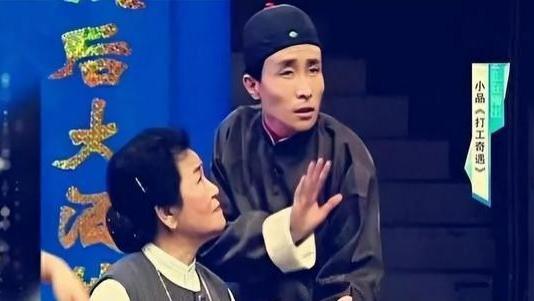 巩汉林现身宁波香山寺信佛虔诚，朋友圈强大，有曾志伟、梁宏达等