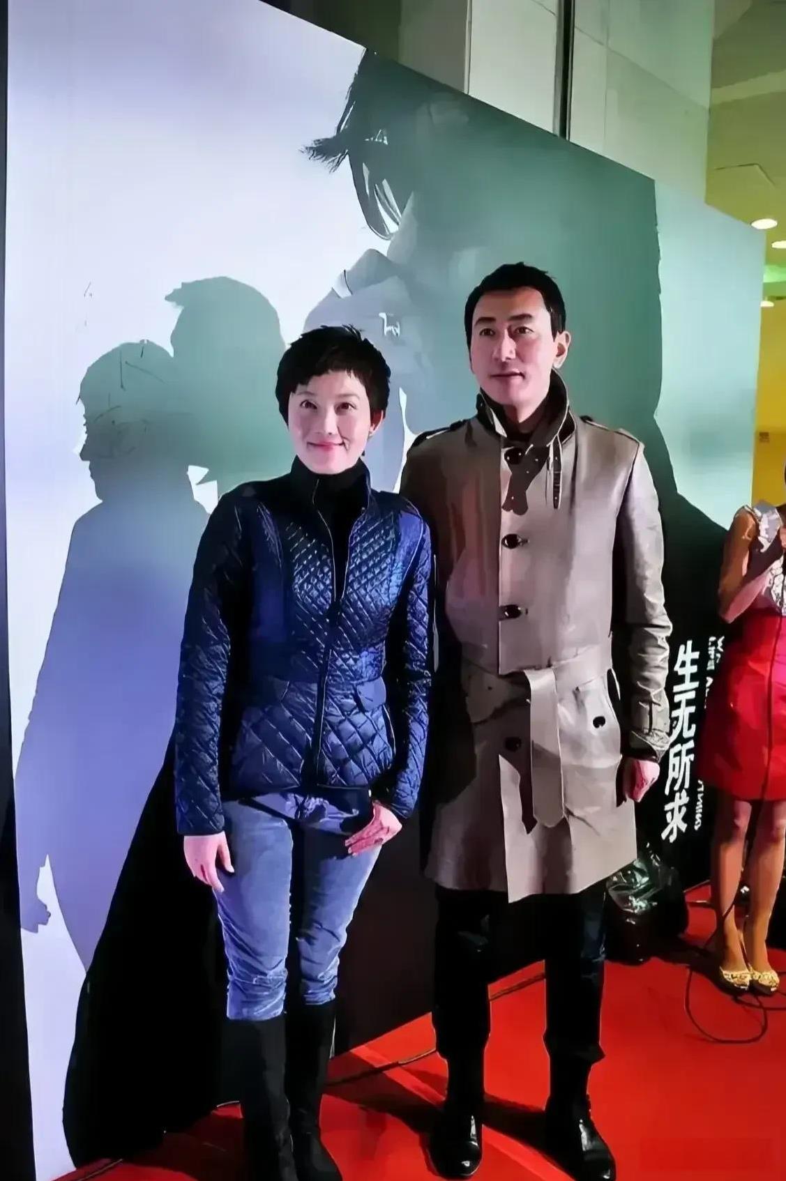 才知道他俩是夫妻。都是央视的主持人，看着面熟，就是说不上名字来
