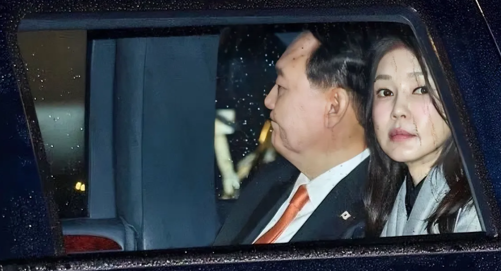 尹锡悦拒绝辞职！