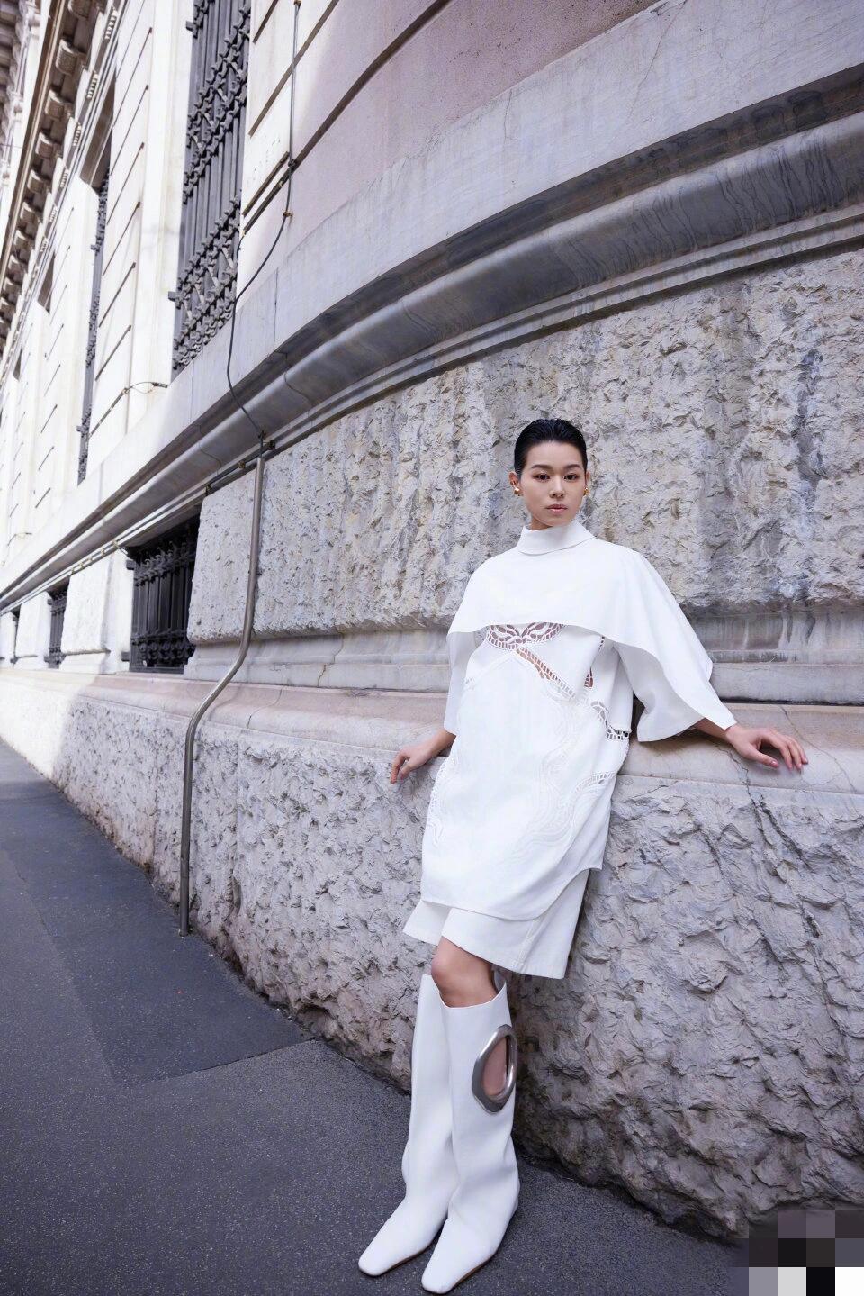 胡杏儿又酷又清爽