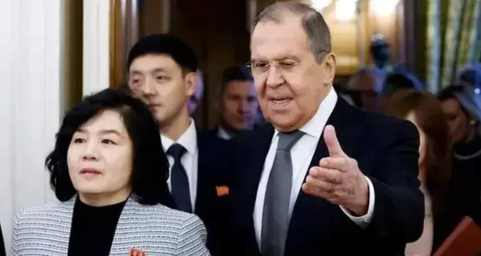 朝鲜这是铁了心！

1. 第一，朝鲜外长在俄罗斯访问之际，双方谈话详细内容披露。