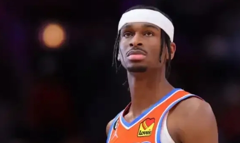 第二届NBA杯结束了，雄鹿97-81大胜雷霆夺冠，在这场比赛前雷霆当家球星亚历山