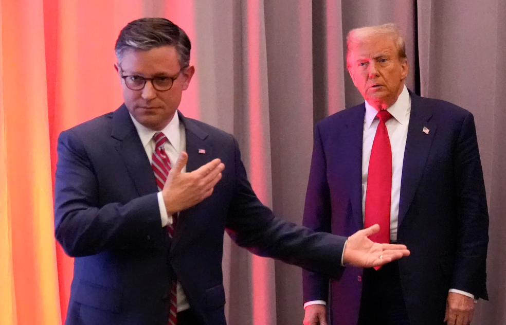 特朗普和约翰逊的决裂导致政府迅速停摆。马斯克是在特朗普的授意下连发了一大串帖子破