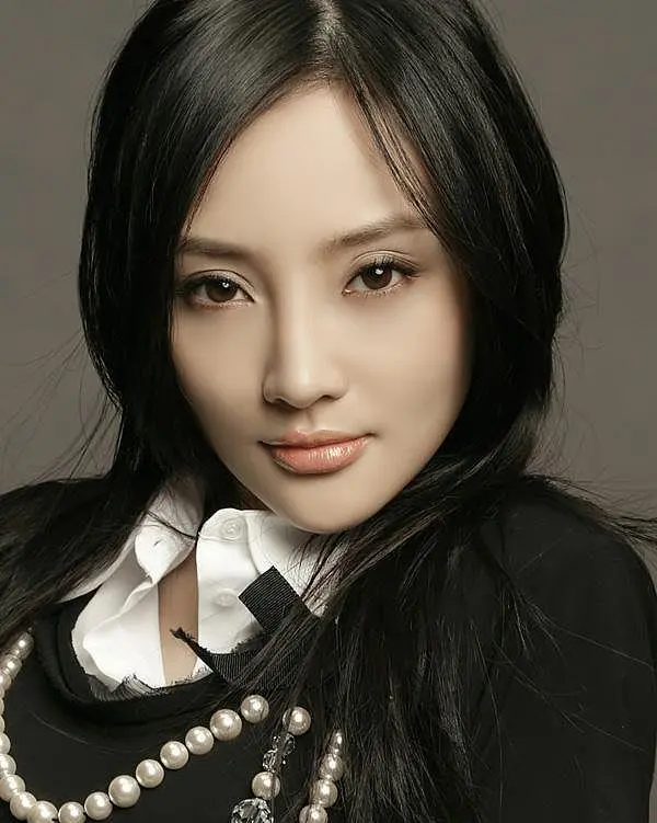 贾乃亮追李小璐那会儿，可真是拼了老命了！
