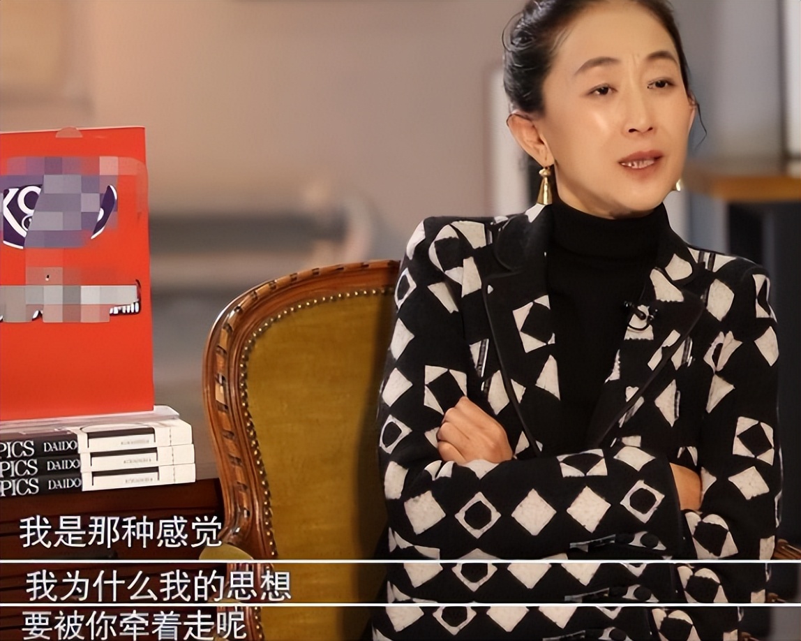 “人间异类”陈瑾：20年不吃米饭，与哥哥相约一生不婚不育。
 
事业再成功，一生
