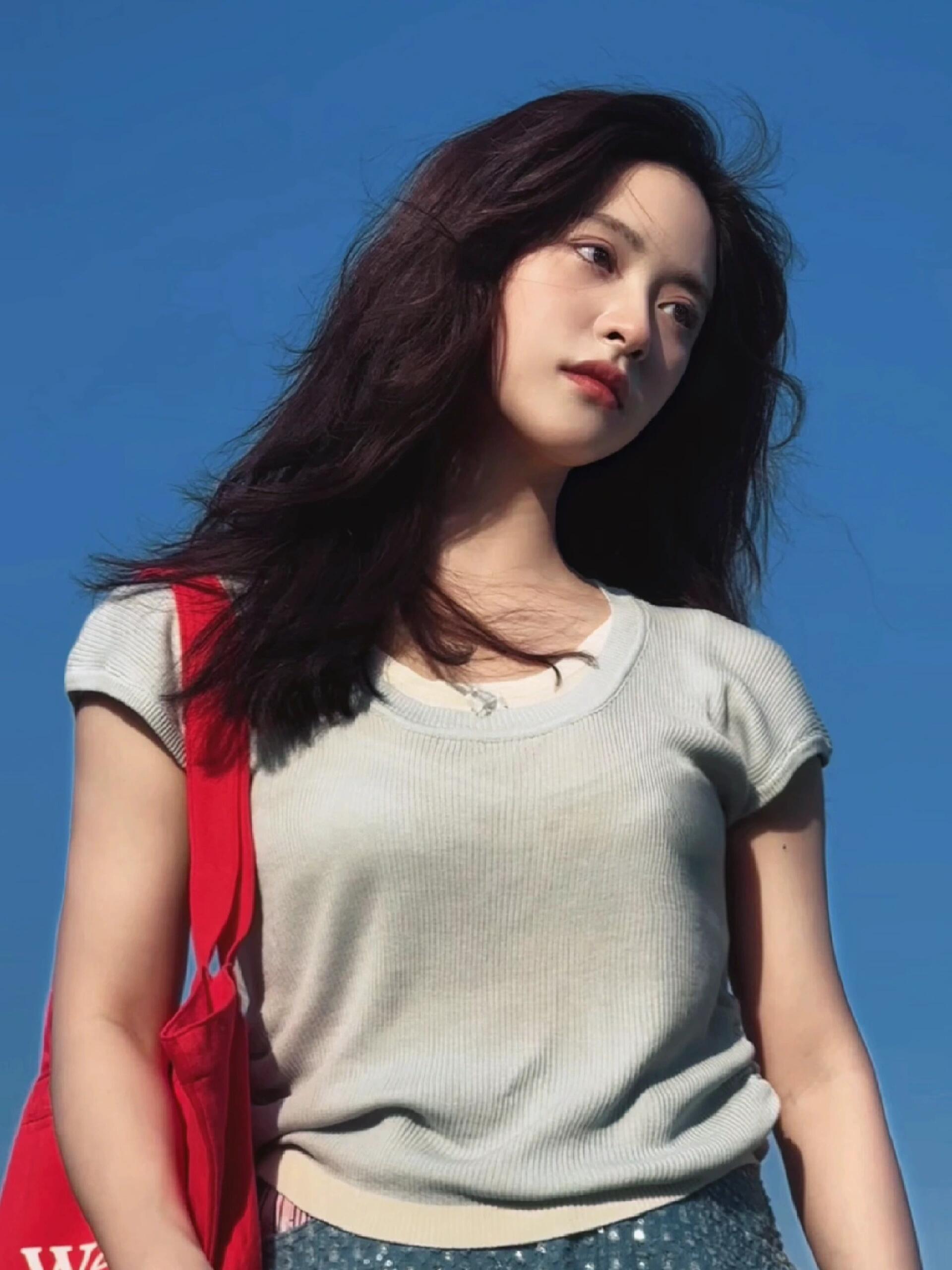 沈月简直太美了