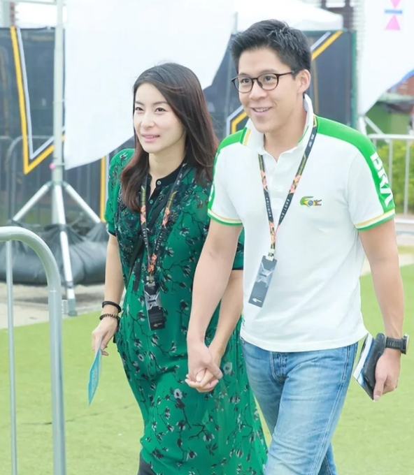 霍启刚的情感生活