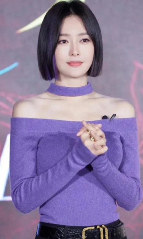 秦岚气质绝佳