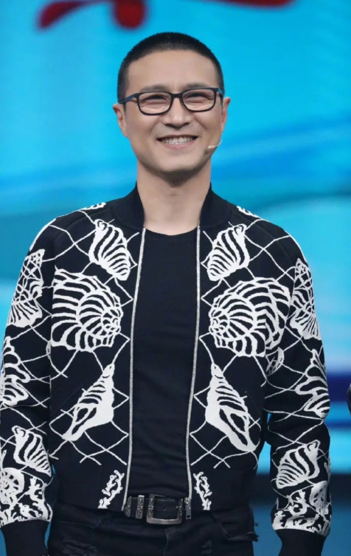 汪峰得意第五任女友