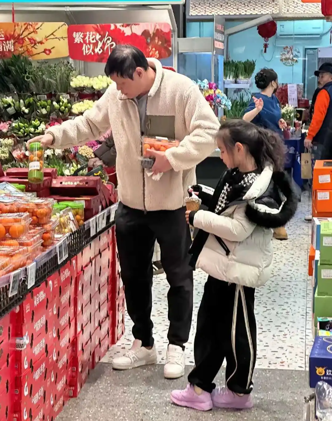听说这个家伙脾气是臭的