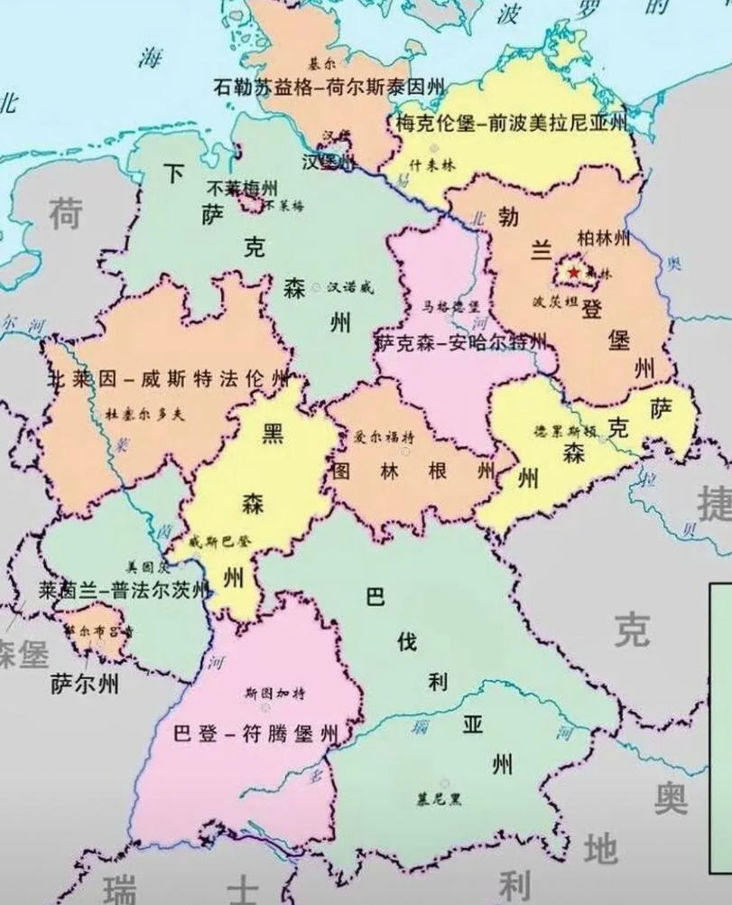 瞧瞧，德国的最新实力情况
1、面积将近36万平方公里挤满了8400多万的人口，面