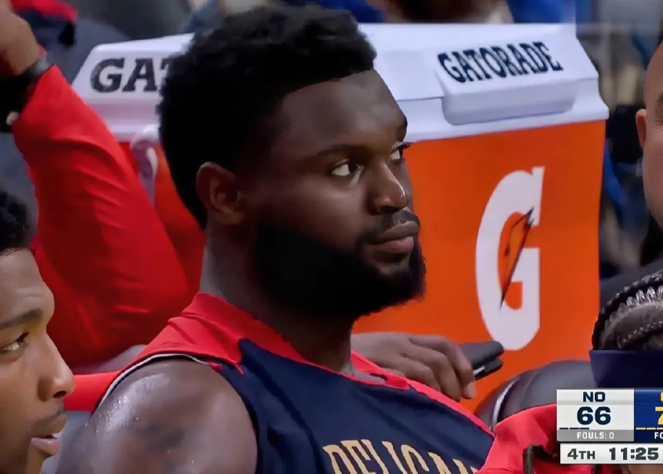 锡安太郁闷了，都被追梦防自闭了。[震惊][震惊]
勇士今天能顺利再胜鹈鹕的关键点