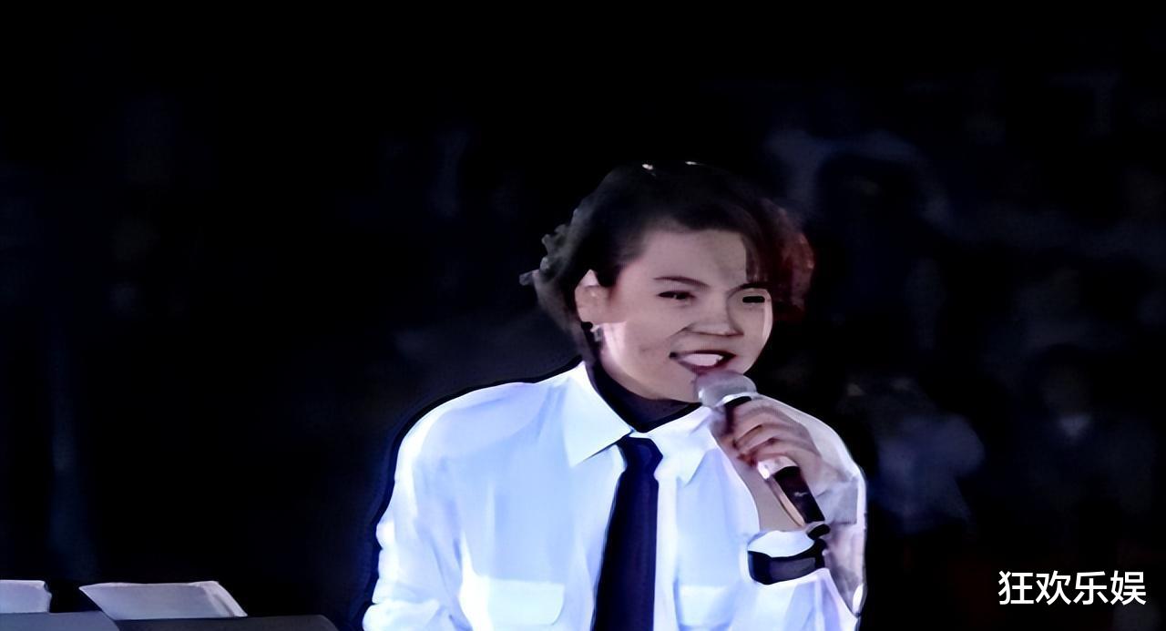 春晚爆红后，她洗完澡从23楼一跃而下，临终前说：妈，我好后悔（除什么什么之外的英文怎么读）-第8张图片-九妖电影
