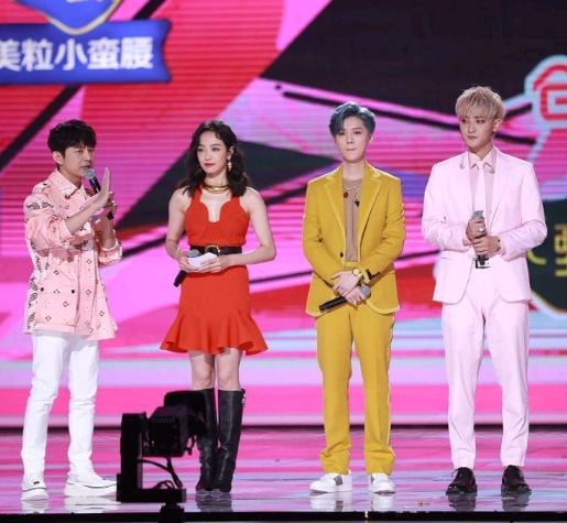 为什么毛不易和鹿晗看起来一样高