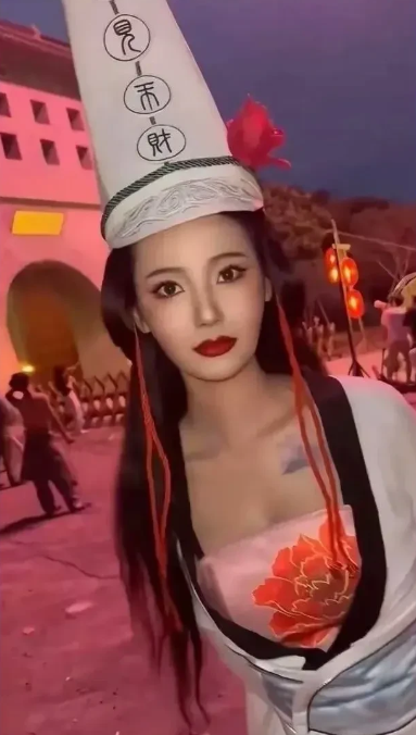 晚上遇到这个黑白无常的白常怎么办