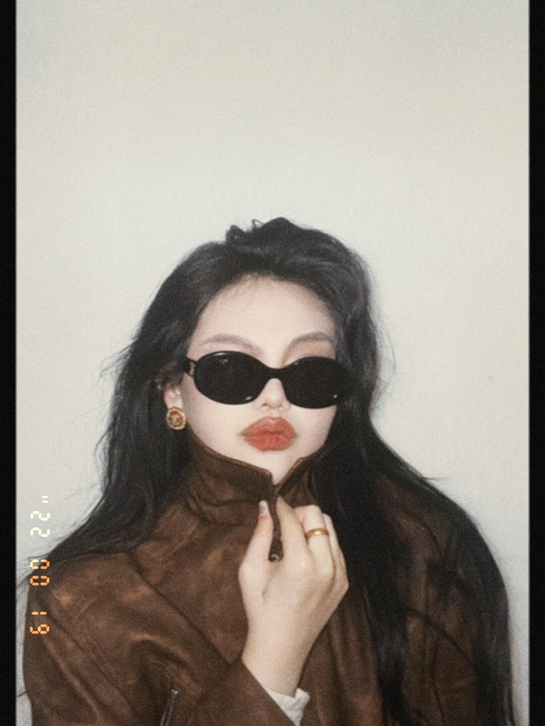 春天该很好，你若尚在场🤎一组港风复古穿搭分享 