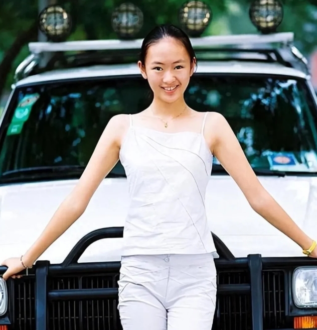 她童瑶被打到鼻骨骨折