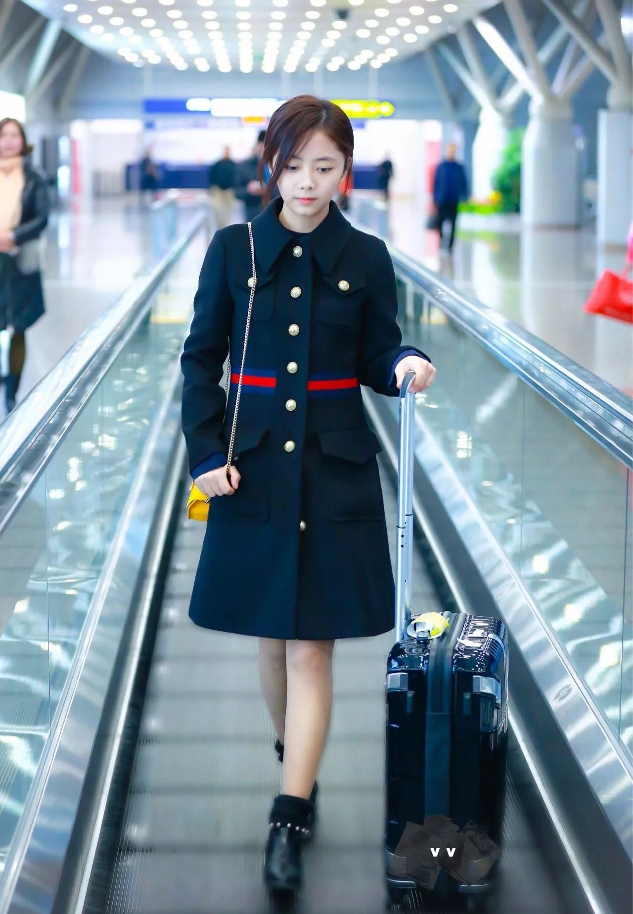 谭松韵未能跻身四小花旦的行列，外形可能是其中的一个原因。