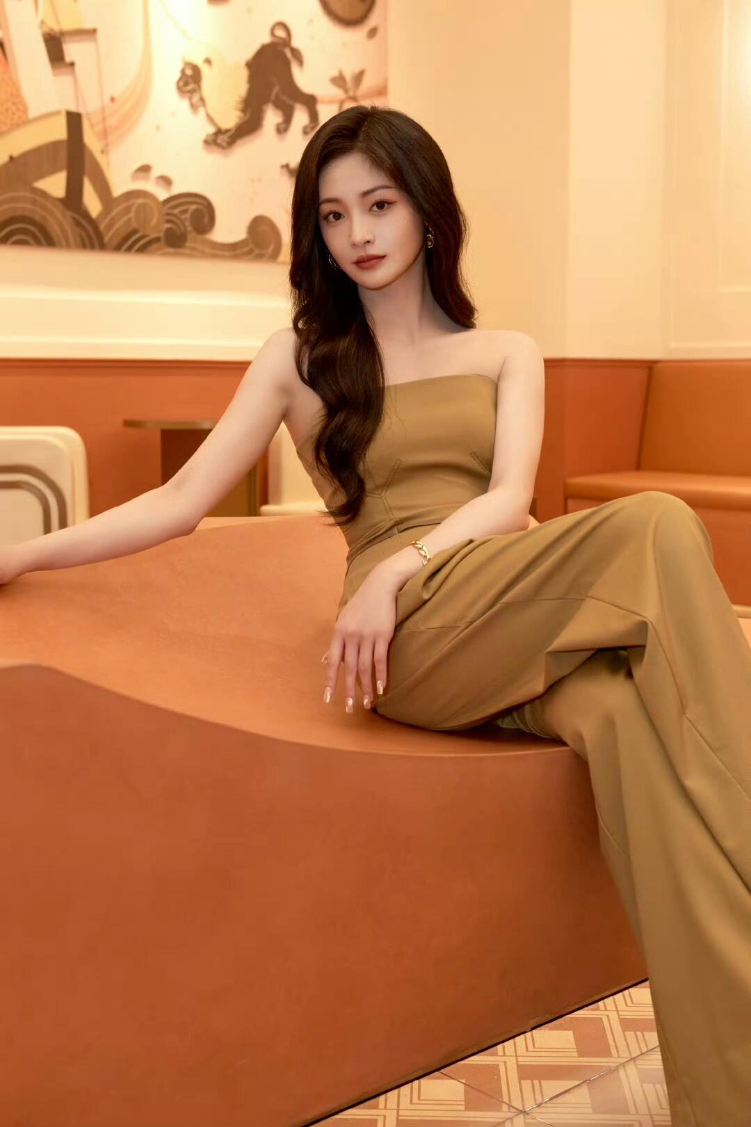 又美又飒，可盐可甜！