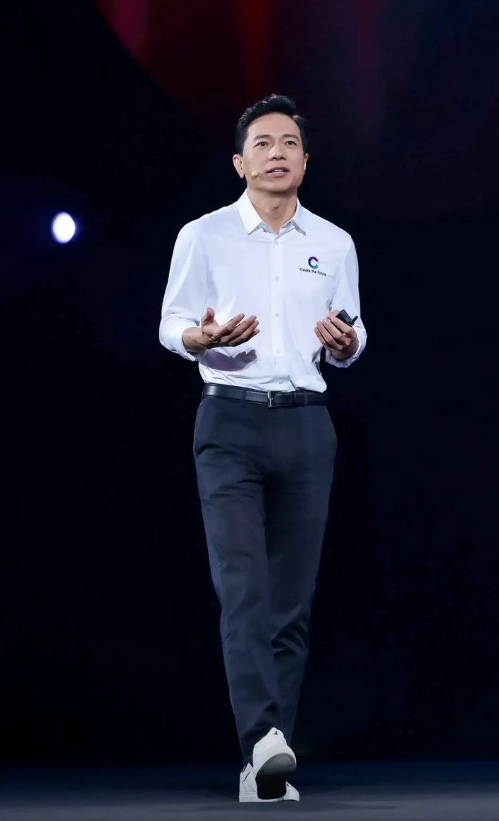 2013年，百度19亿美元收购91助手，百度干失败了
2015年，百度宣称账上有