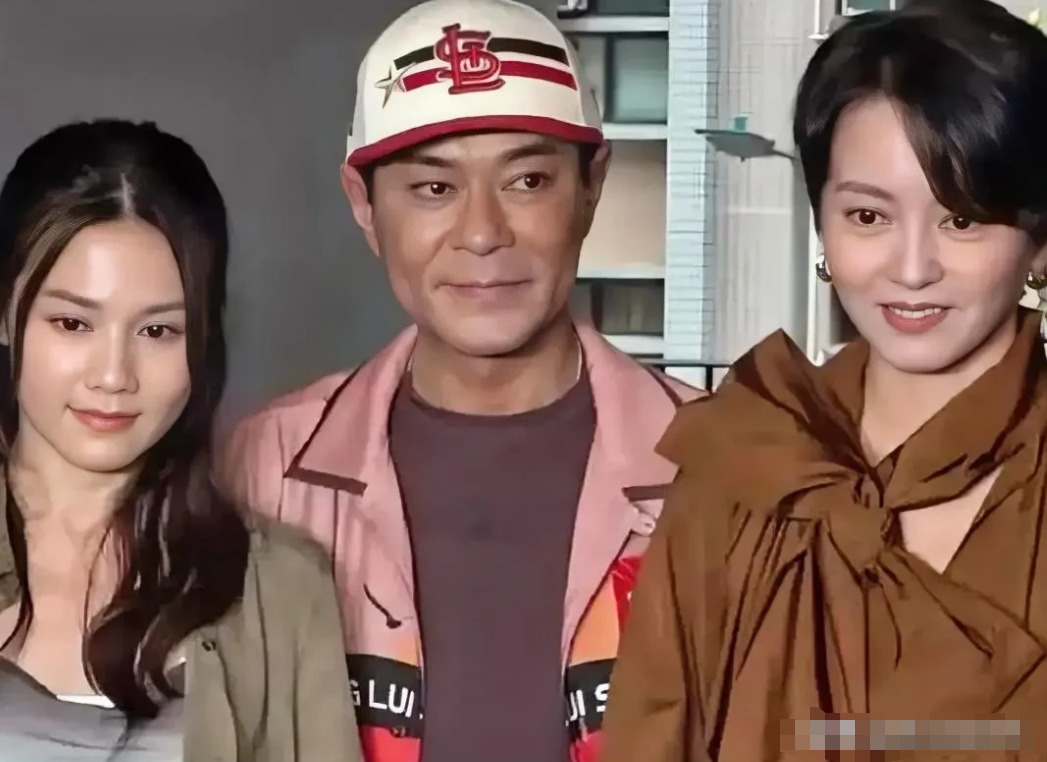 54岁的古天乐，48岁的梁咏琪，39岁的周秀娜。

古天乐这几年变化挺大，跟年轻