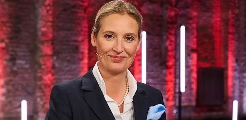 德国传来最新消息！！
德国选择党最近在其竞选纲领中提出立即解除对俄罗斯制裁的要求
