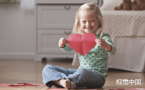 上辈子被假福星刺瞎双眼、割耳、毁容、刨腹、断手断腿！  爹打娘骂弟弟踹！这辈子我摆烂了！